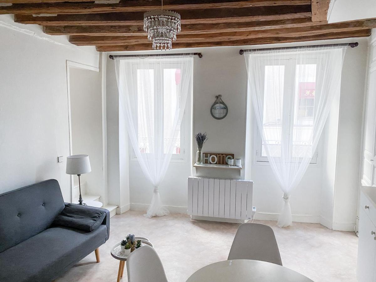 Cosy Apartment In The Heart Of Fontainebleau Extérieur photo